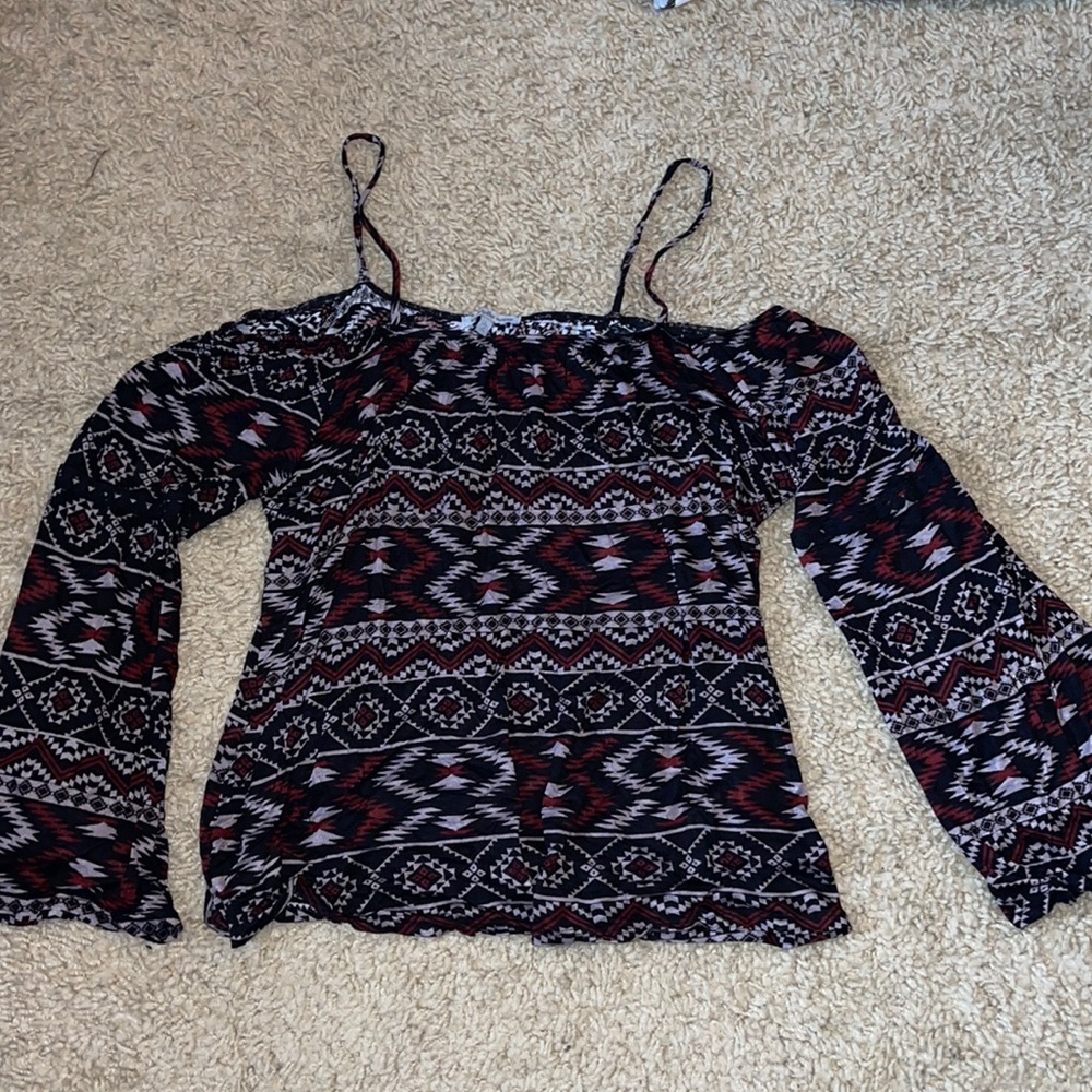 Cold shoulder Aztec top